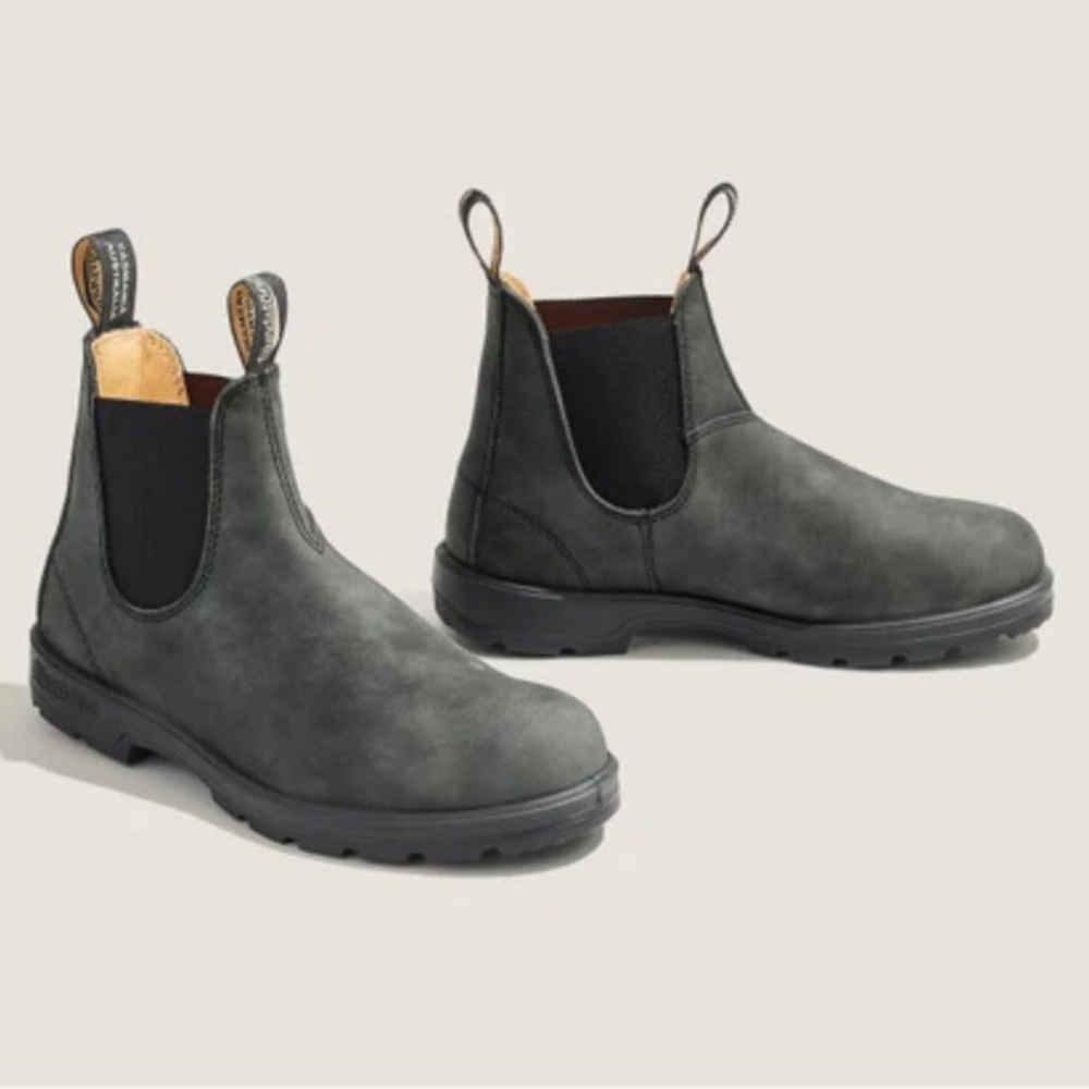 Women’s Rustic Black Blundstones